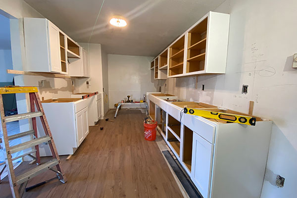 Kitchen Cabinet Installation